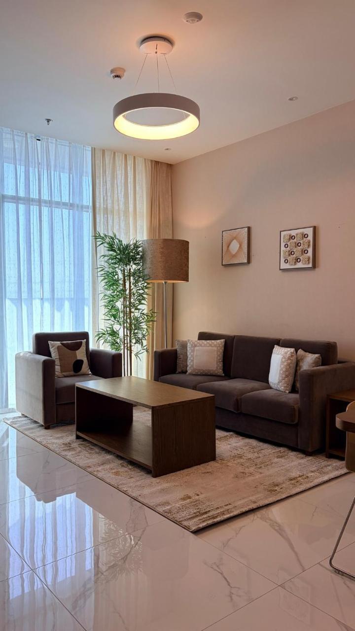 Exclusive 2br Apartment - Prime Al Furjan-402