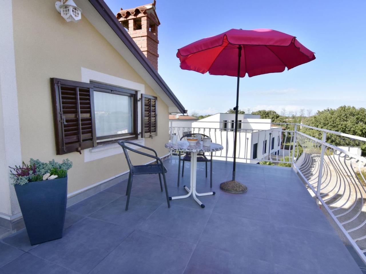 Apartment Silva 2-1 2 Kat by Interhome