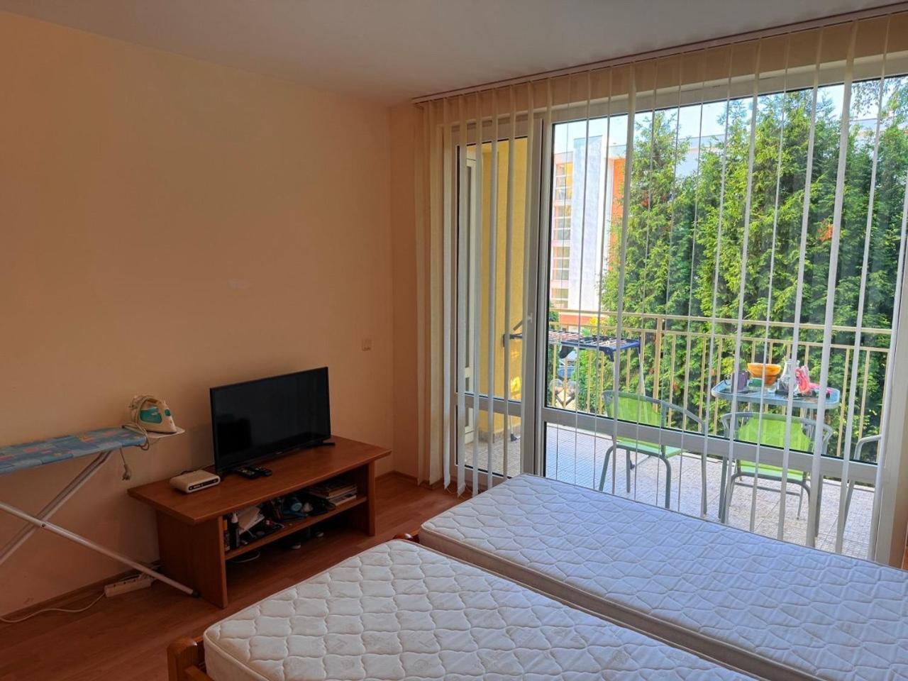 2-komnatne Apartament U Morq 10 Basseinov Crown Fort Noks