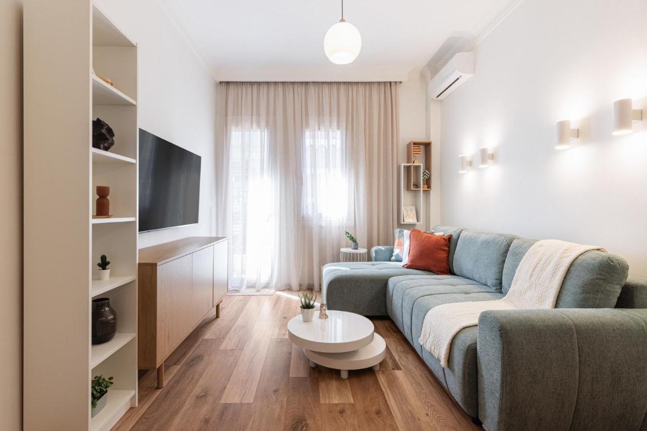 F & B Collection Flat For 6