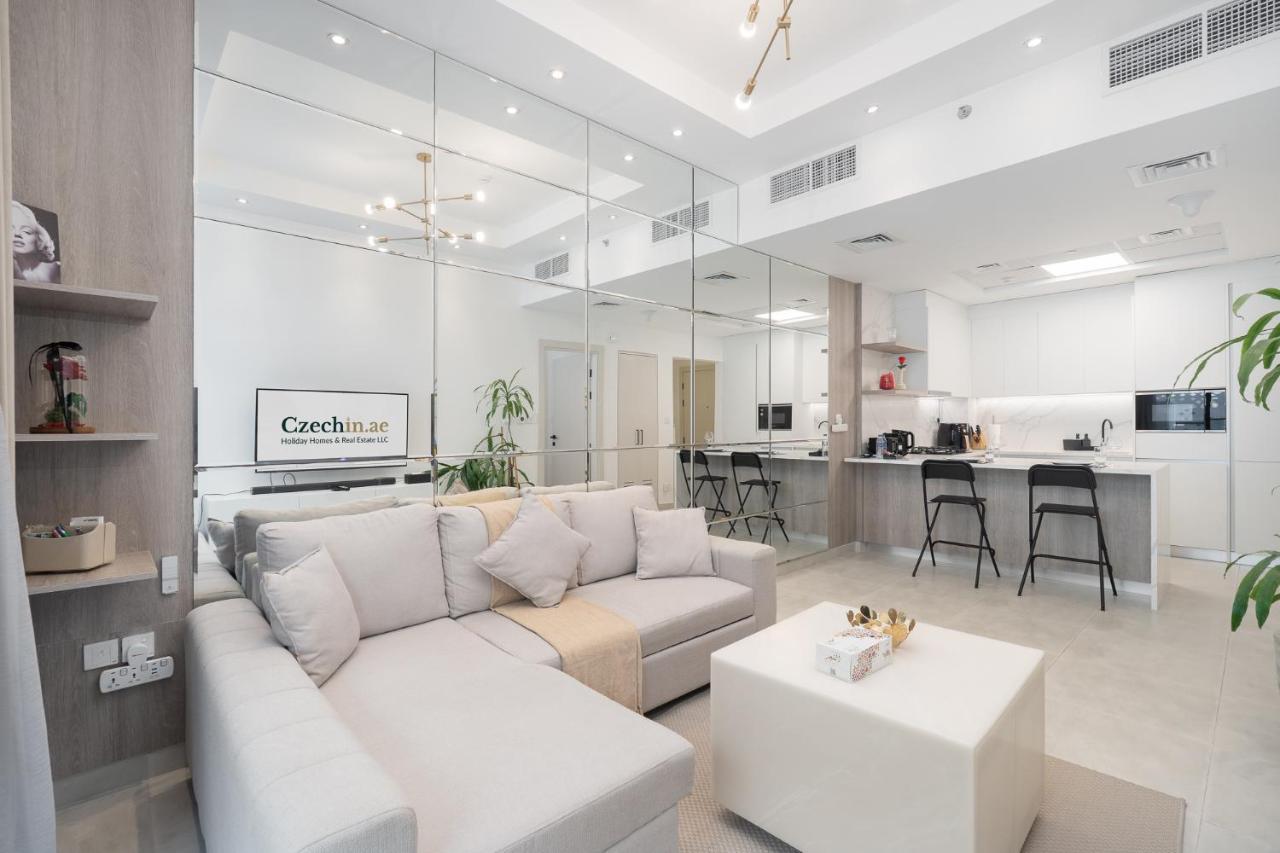 Luxury 1br Apartment in Binghatti Mirage Jvc Dubai