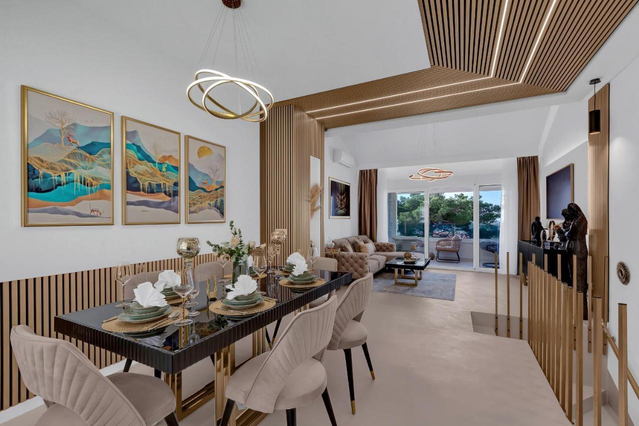 The Goldenhour Apartment