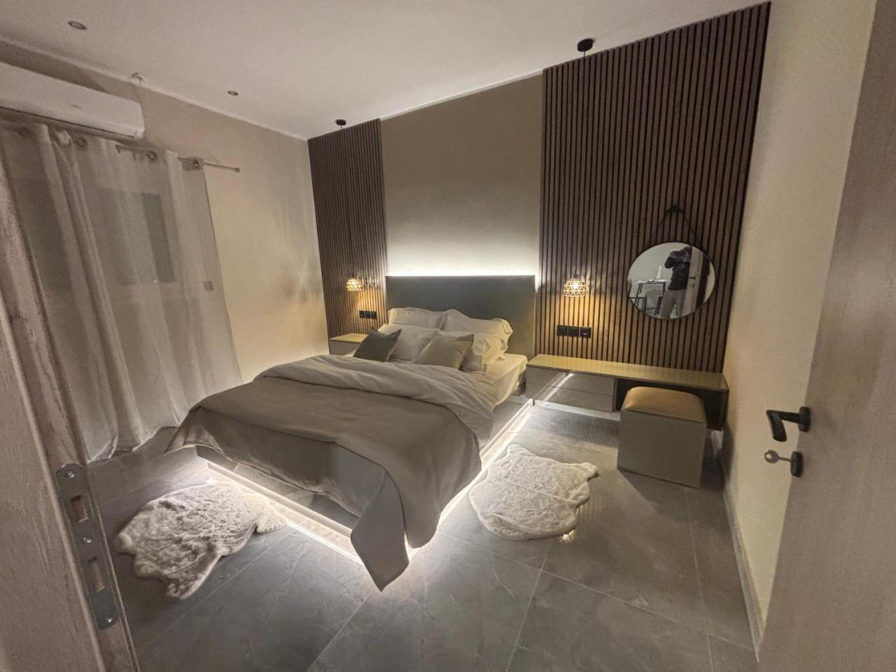 Athens Air B & B