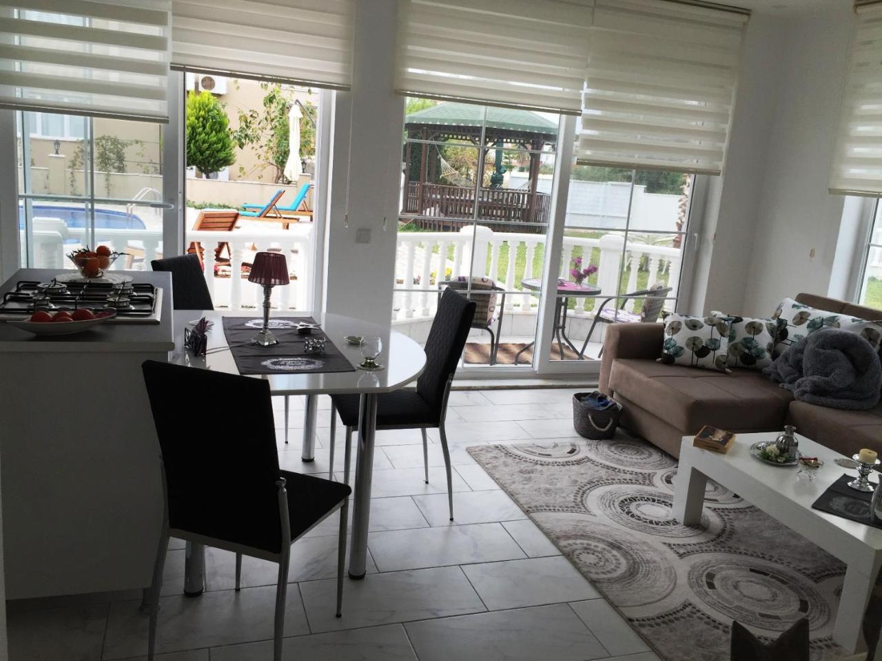 Belka Golf Residence Exclusive Apt Poolside