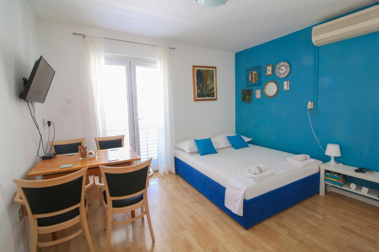 Apartment Bili-sea View Apartment In The Center
