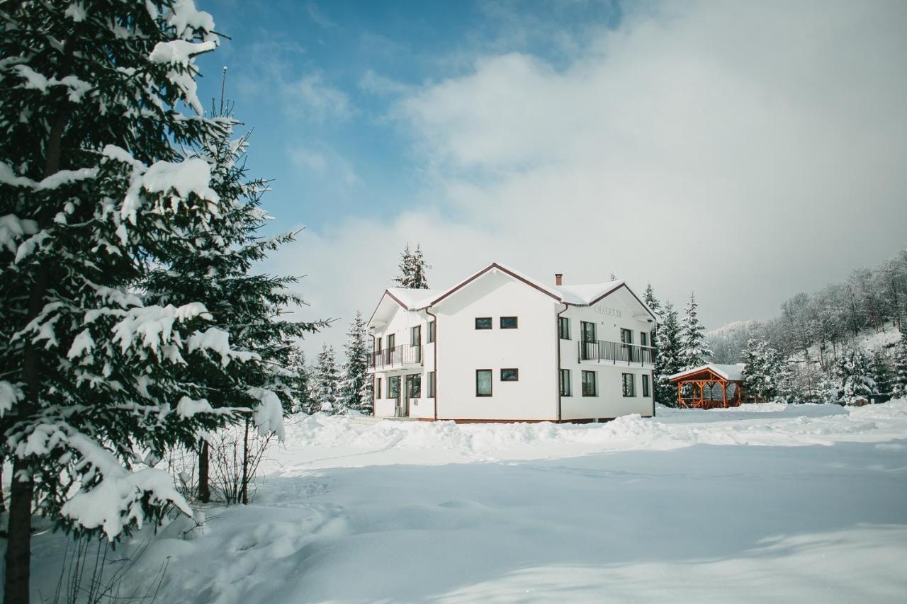 Chalet 2b