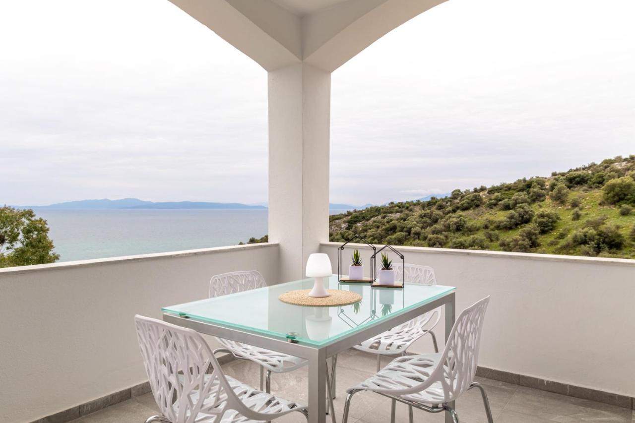 Skalidis Home 1,
