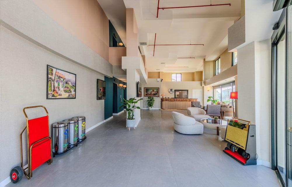 Nenesa Hotel Istanbul Airport