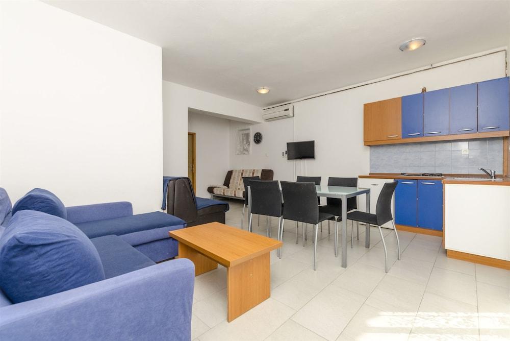 Apartments Vinko
