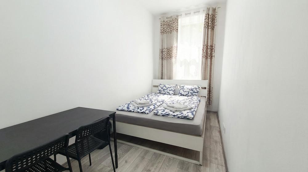 Spacious 5br Apt 6 To Min Enkplatz