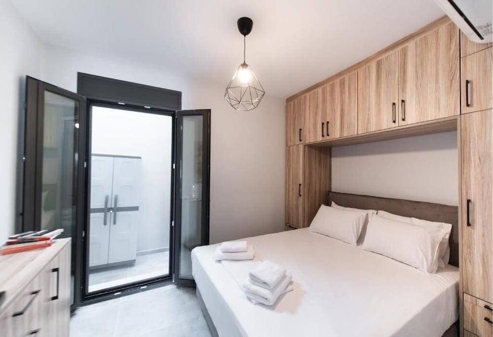 Amaryllis Luxury Apartment