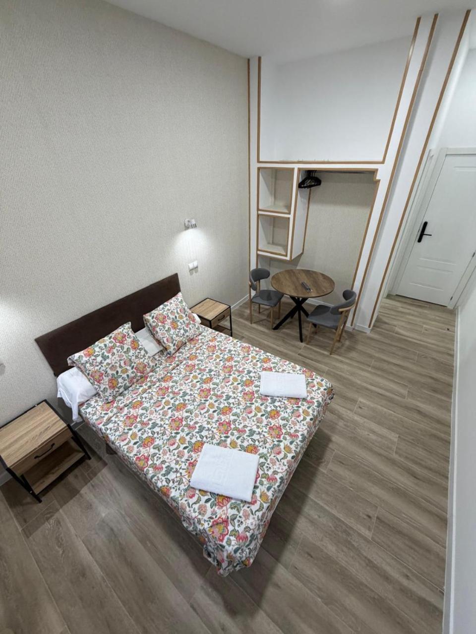 Hospedaje -Canal de Suez 11 B-Local (Adults Only)