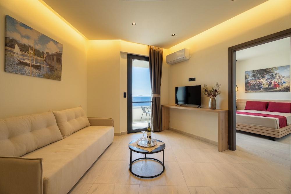Aeli Vista Apartments