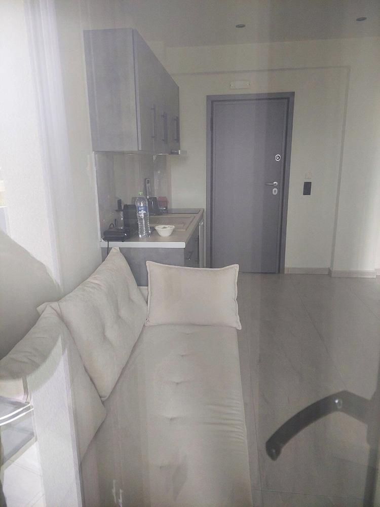 Aeli Vista Apartments