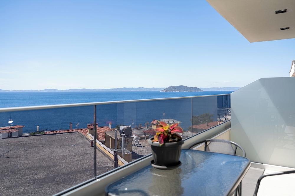 Aeli Vista Apartments