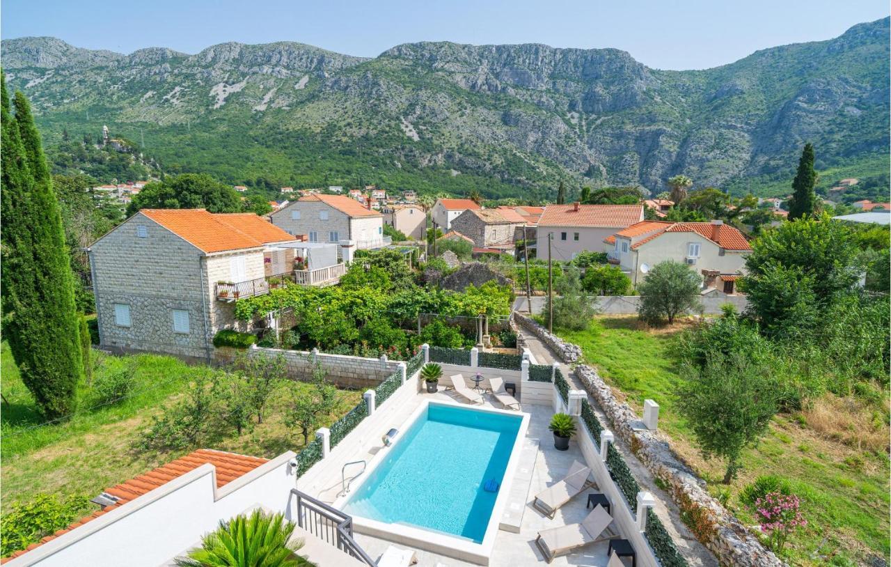 Lovely Apartment In Dubrovnik With Wifi