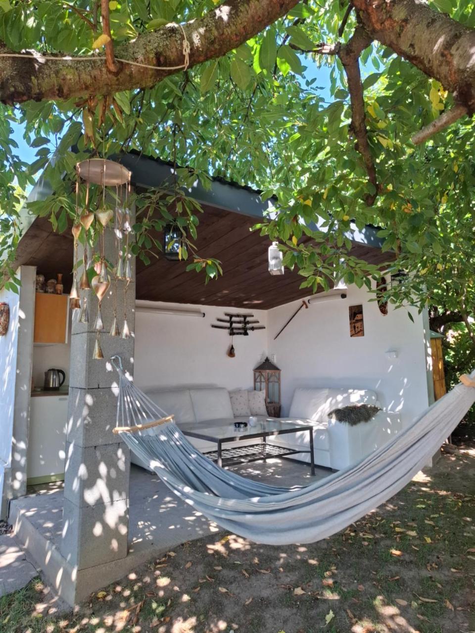 Zahradni Chata Kbelska 352