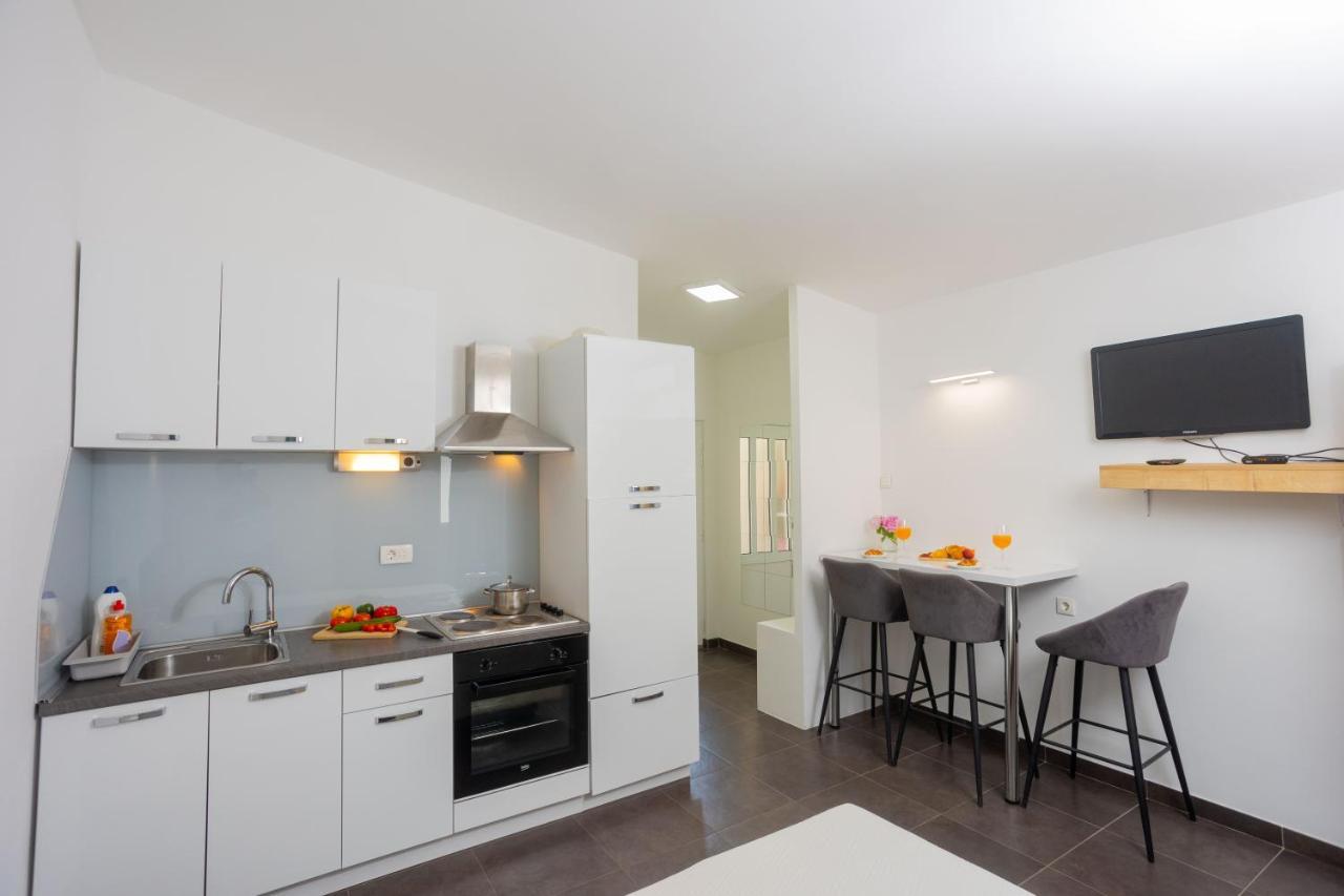 Studio Apartman Maris