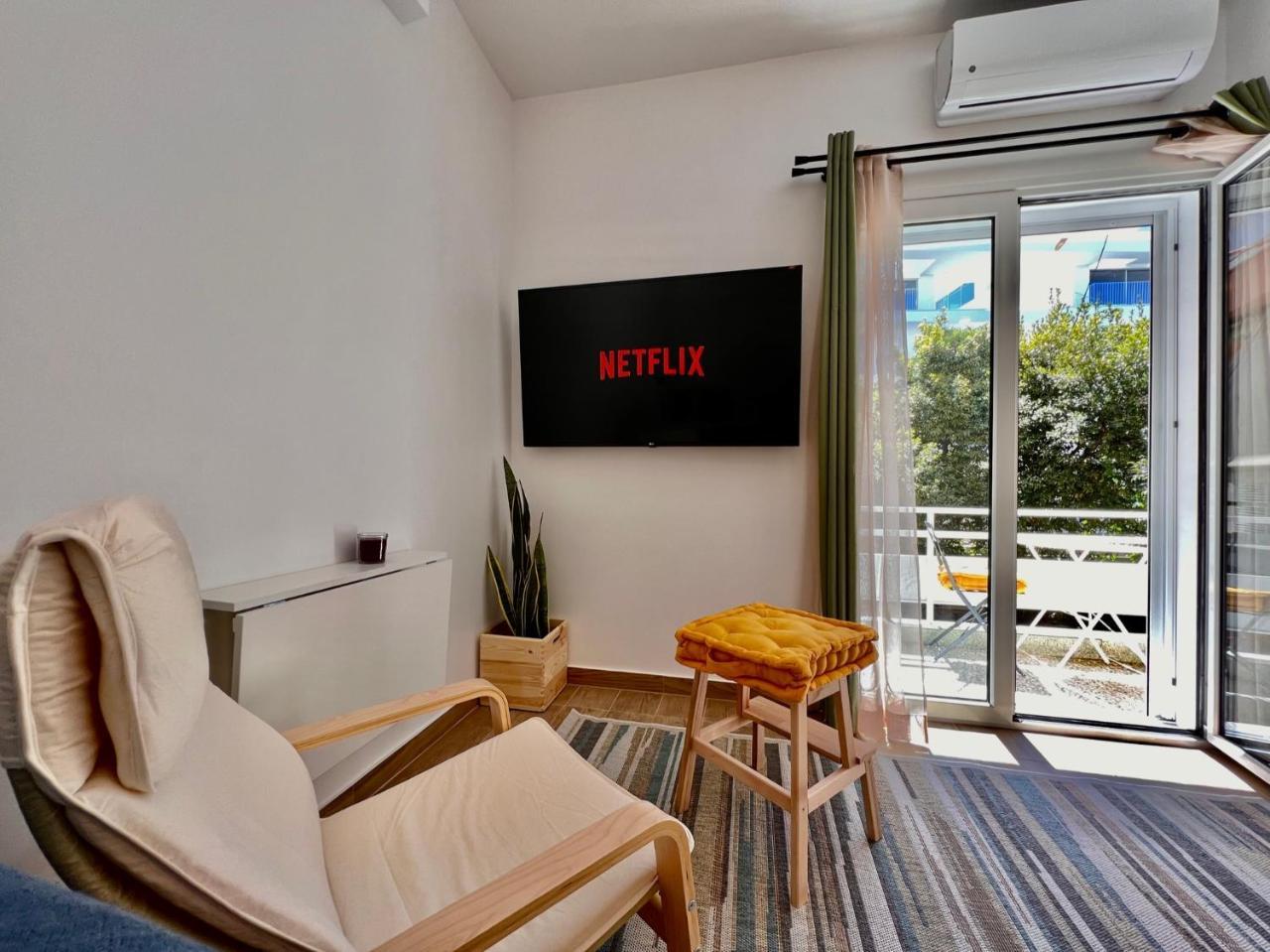 Sleek Studio In Voula Center