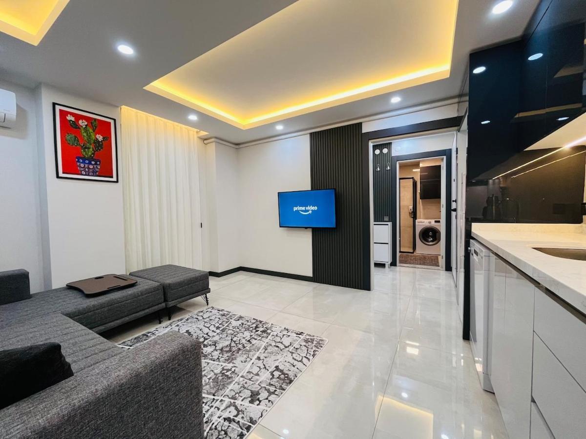 14 Laptop Desk, Tv Apartment