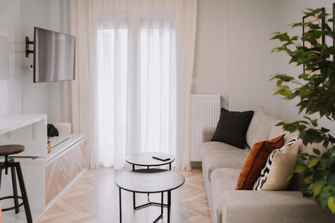 Modern 2 Br 2 Ba Near Acropolis & Plaka
