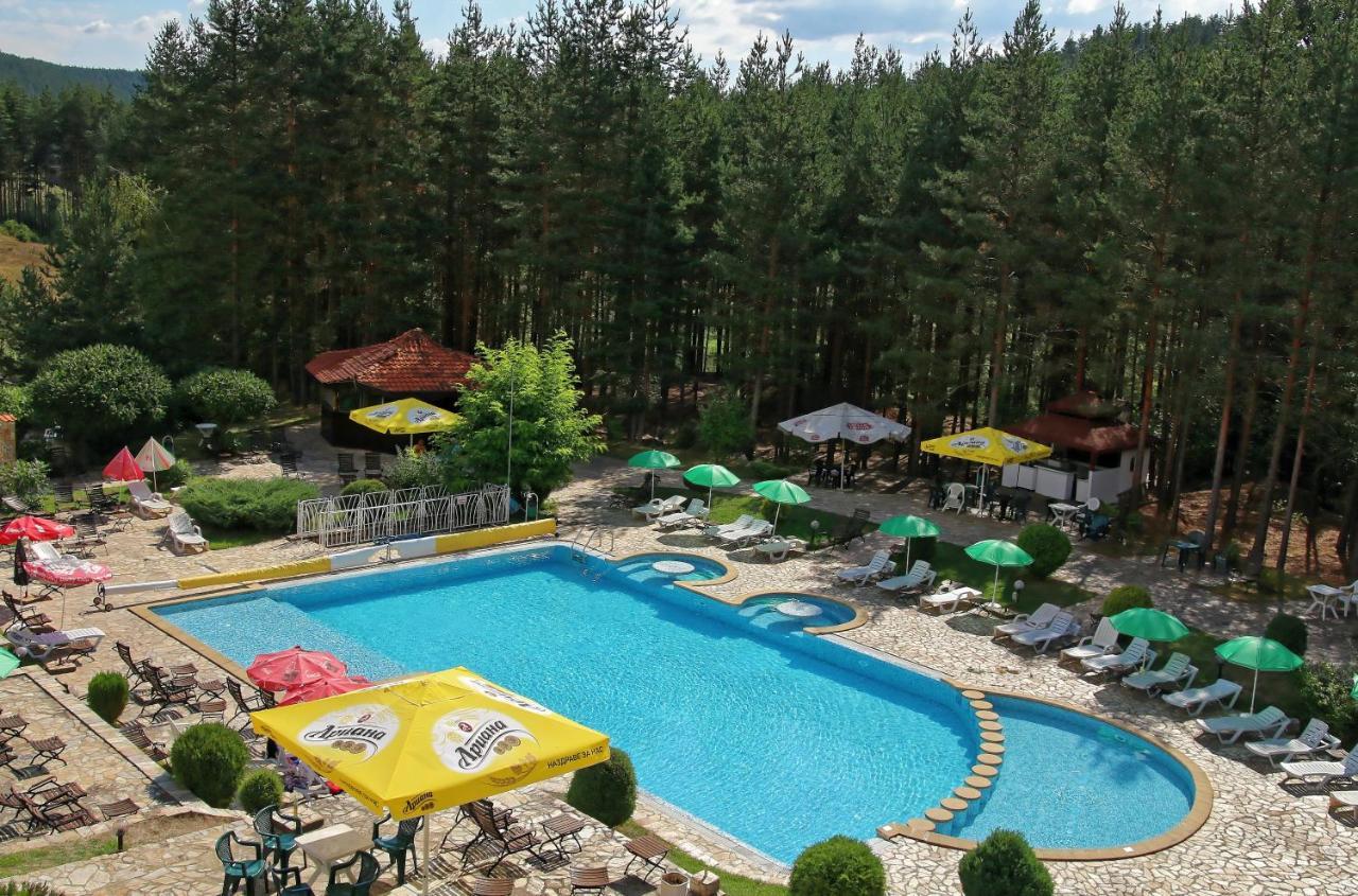 Zora Hotel