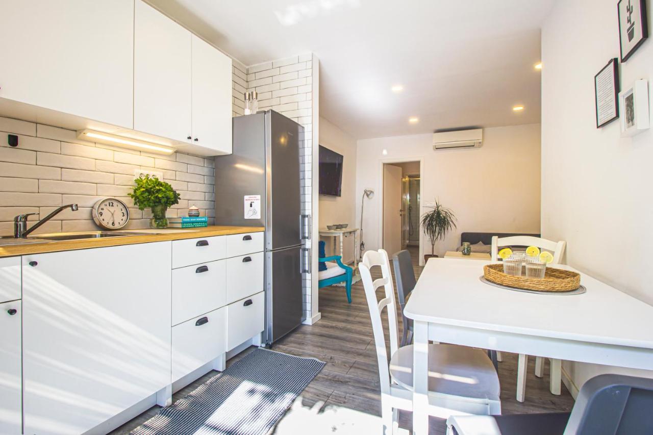 Lunarta Apartments
