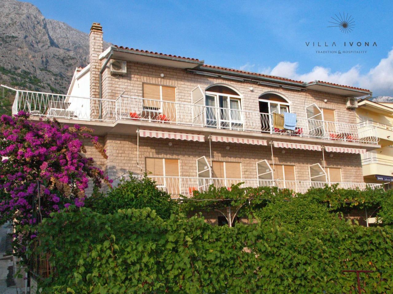 B & B Ivona