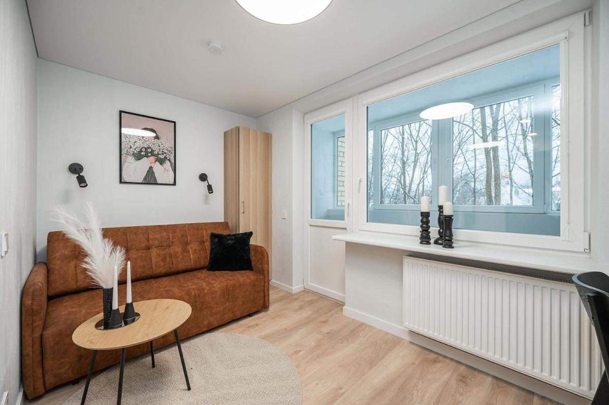 Modern And New Studio in Gudu Str with Balcony 2