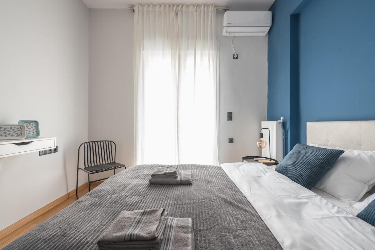 Designer Modern Apartment At Thissio-acropolis