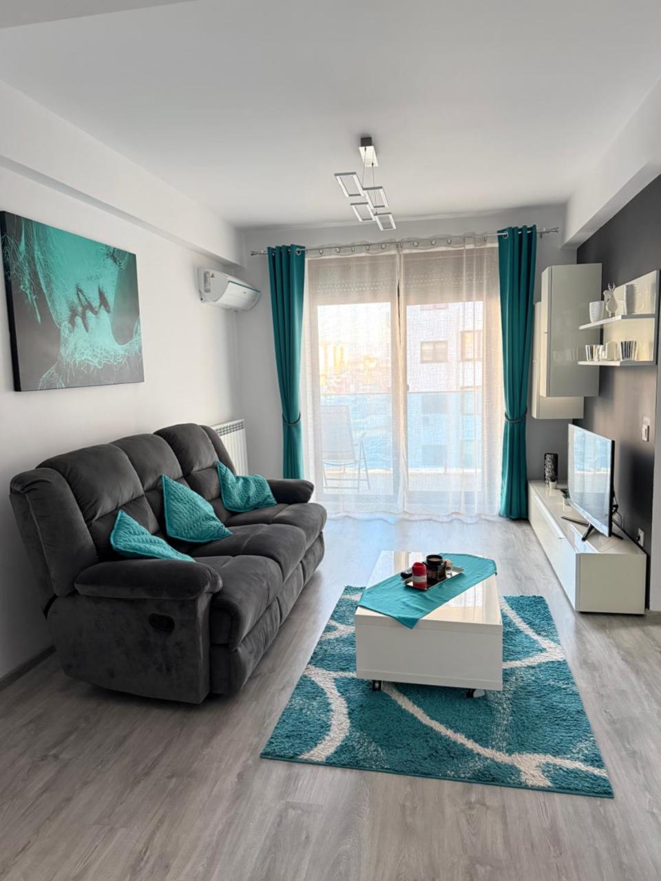 Modern Stay