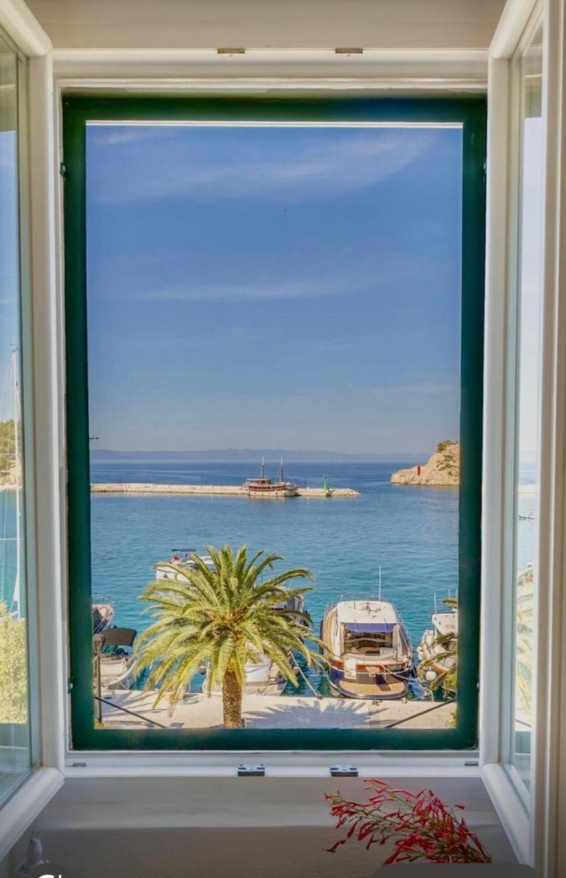 Newly & Modernly Renovated-studio Gilda-breathtaking Waterfront Studio With Yacht Views