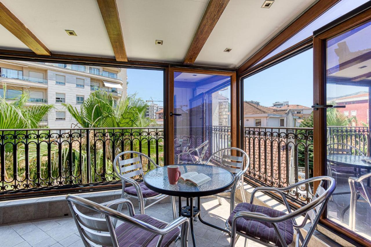 Sunny City Centre Suite