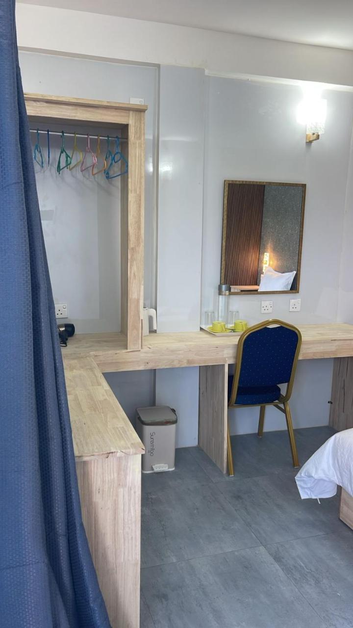 Chao 4p Investment Guest House