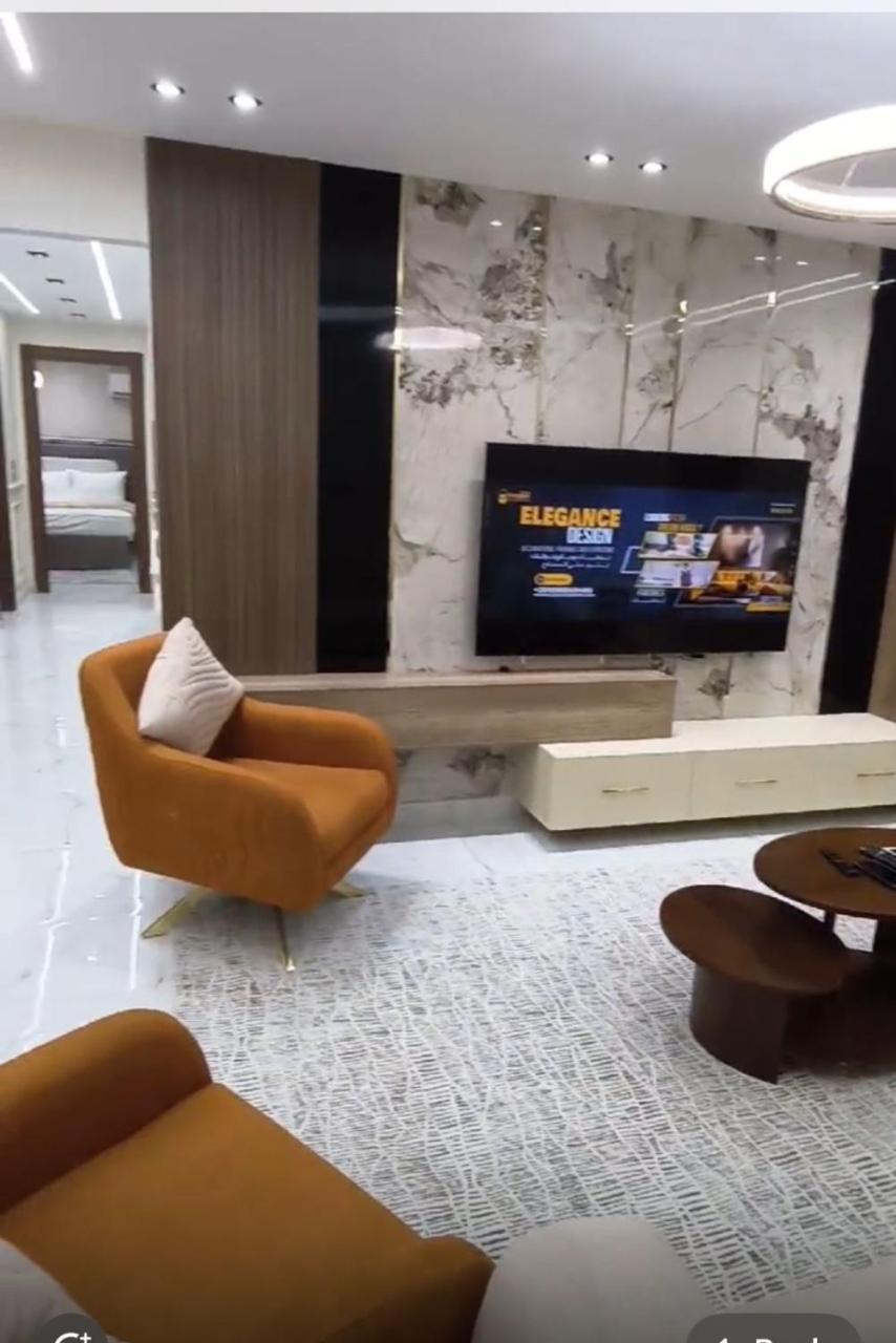 Family Spacious New Apartment in Cairo Giza Almuhandeseen Near Nile