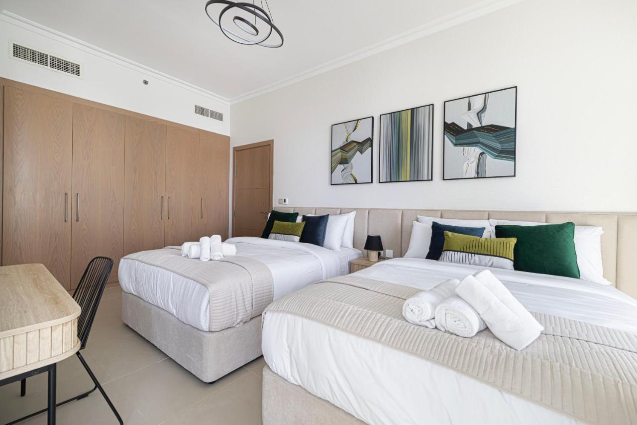 Bright Design 2br Direct Dubai Mall Access