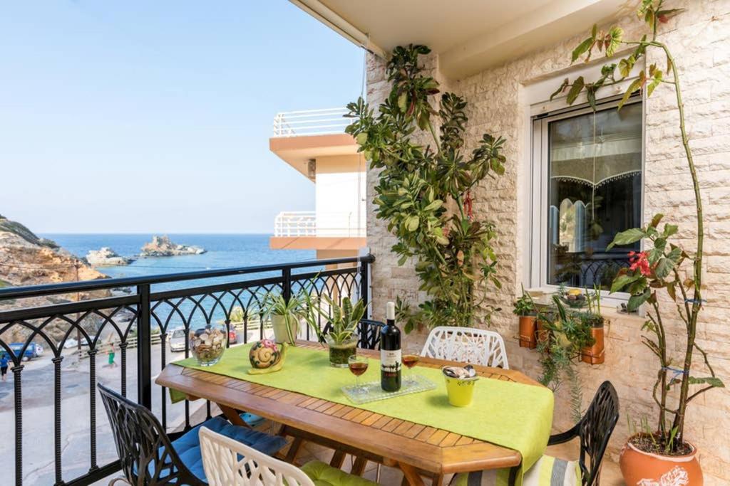Mary's House Sea View 15meters From The Beach