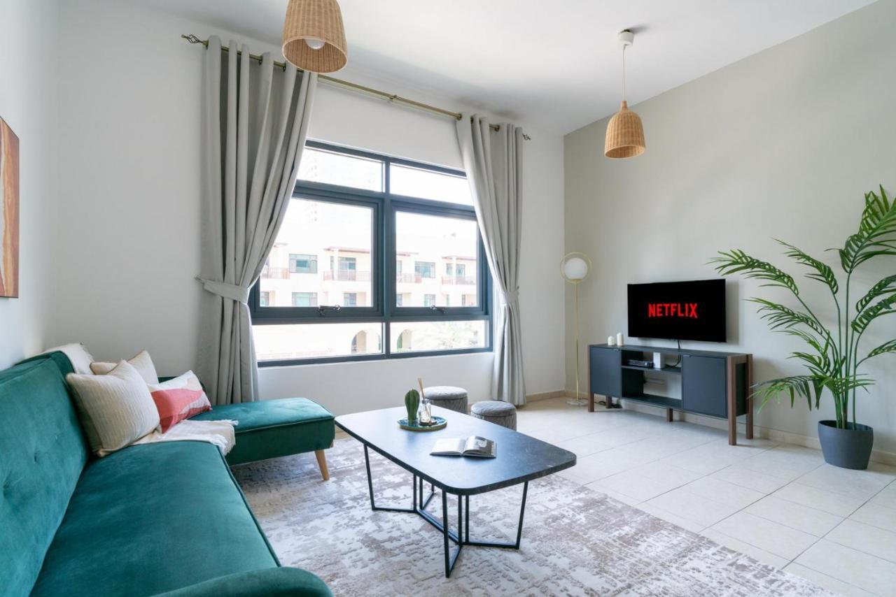 Guestready - 1br | Prime Location-Roomy Apt