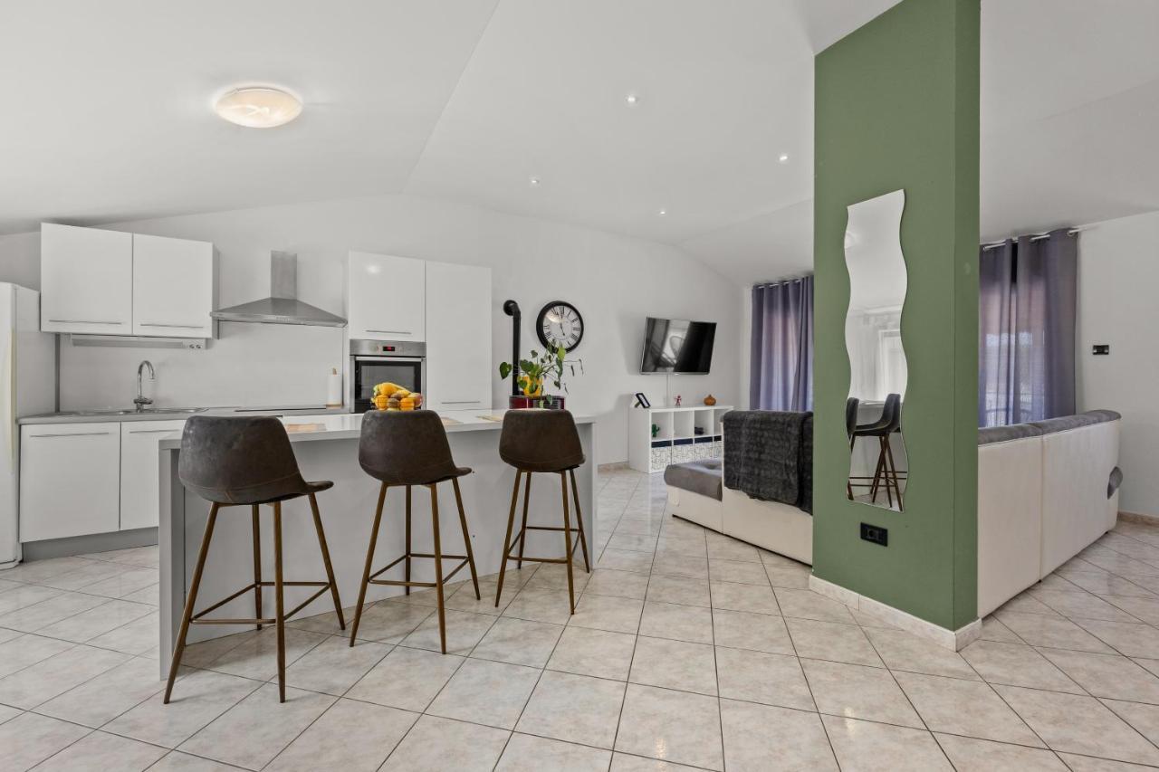 Apartment Anka Pula
