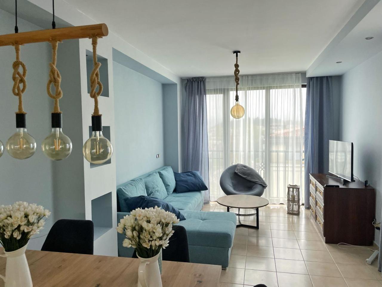 Two Bedroom Apartment In Gl Sozopol