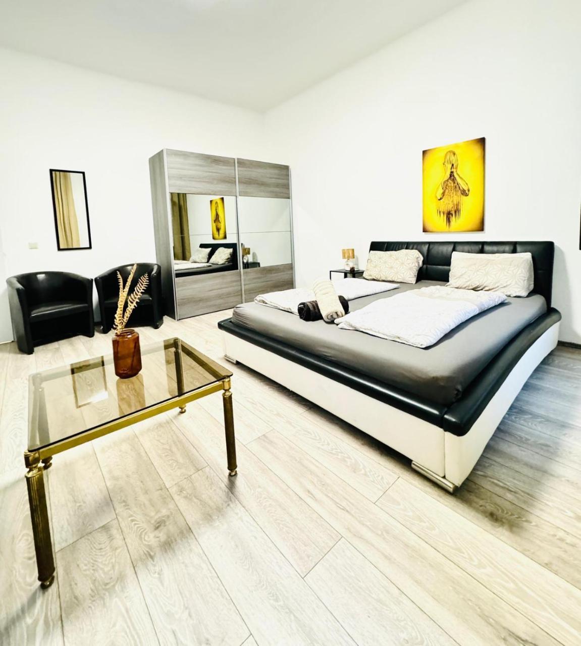 Cozy 3br Apt For Up To 6p, 10 Min To Fac Platz