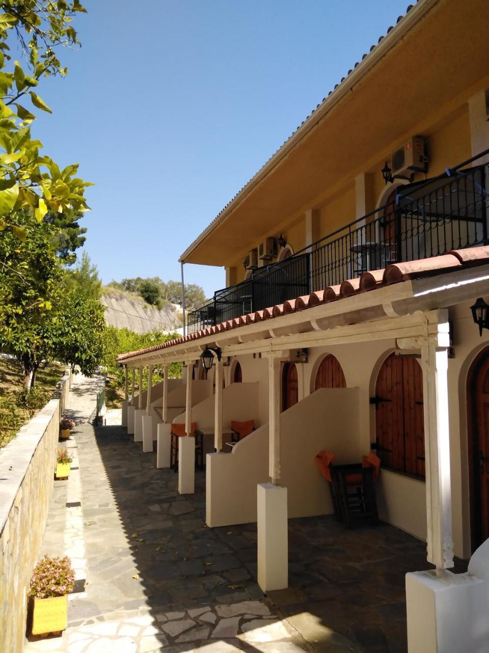 Otel Della