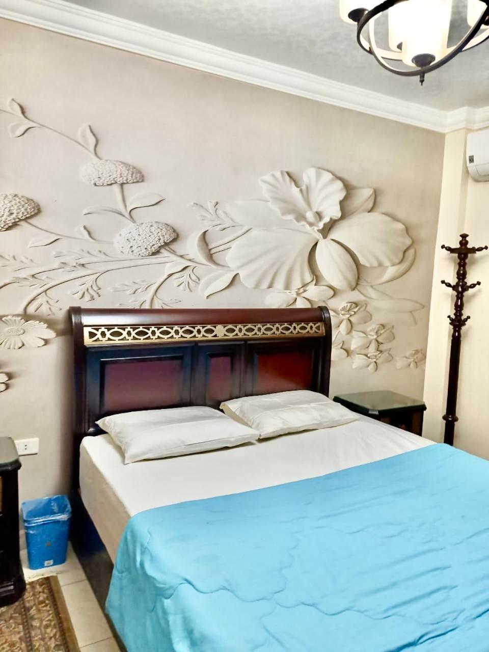 Gardenia City Apartments 53422