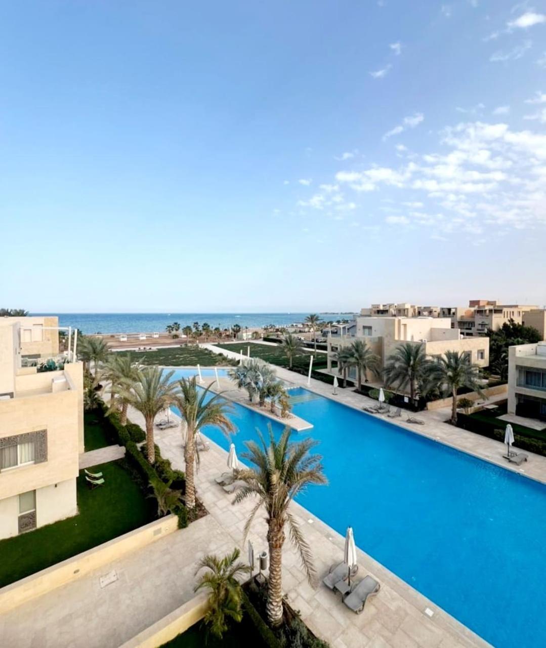 Sea View Penthouse, Rooftop with Jacuzzi - Mangrove El Gouna