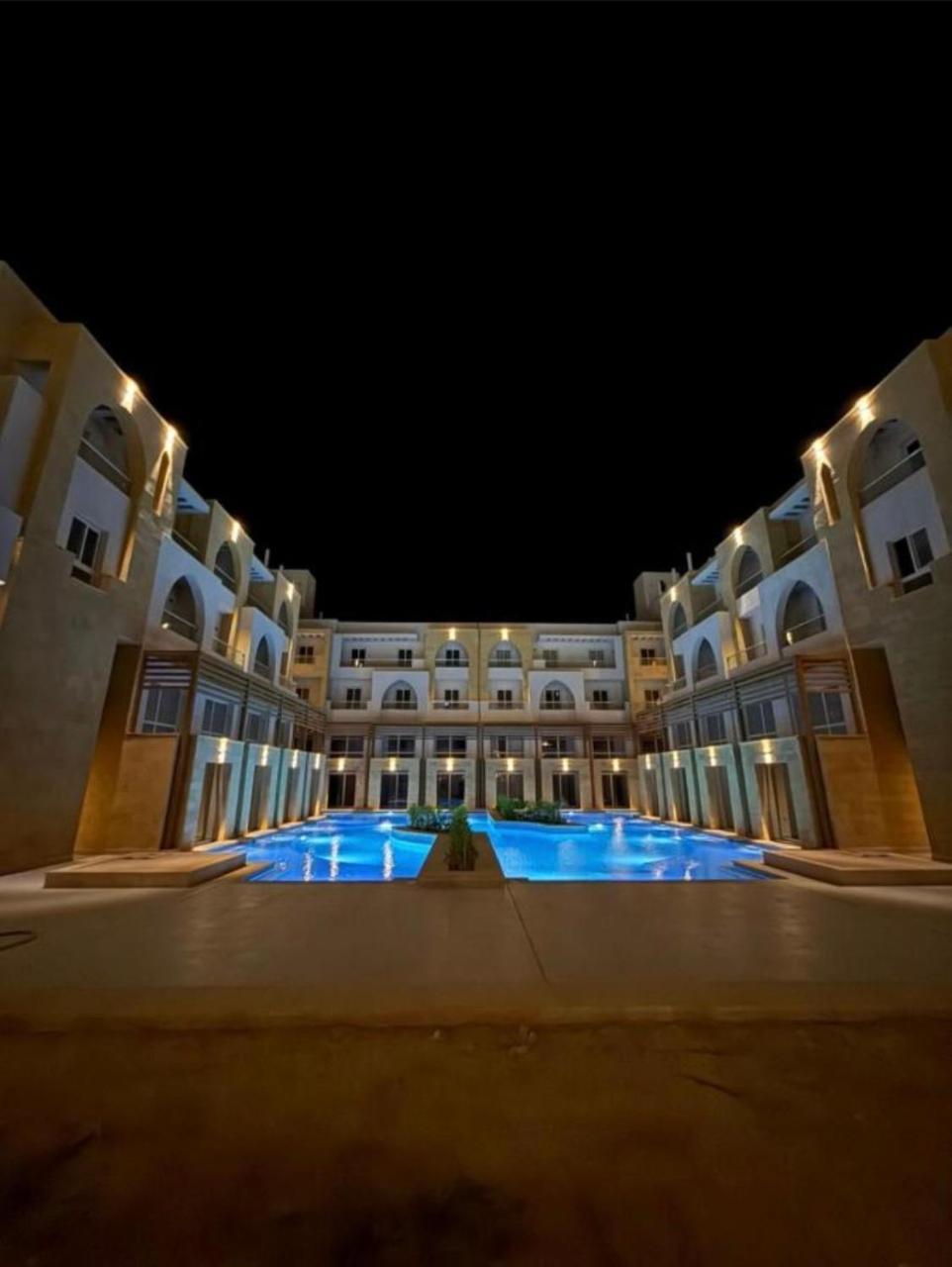 Sahl Hasheesh Hurghada - Stylish 1 Br Apartment - Rooftop Pool - Near Beach