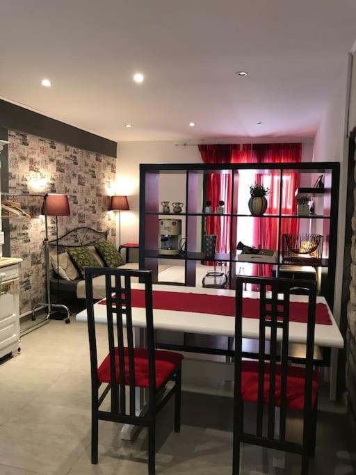 Cozy Studio Apartment In The Heart Of Old Town Rab