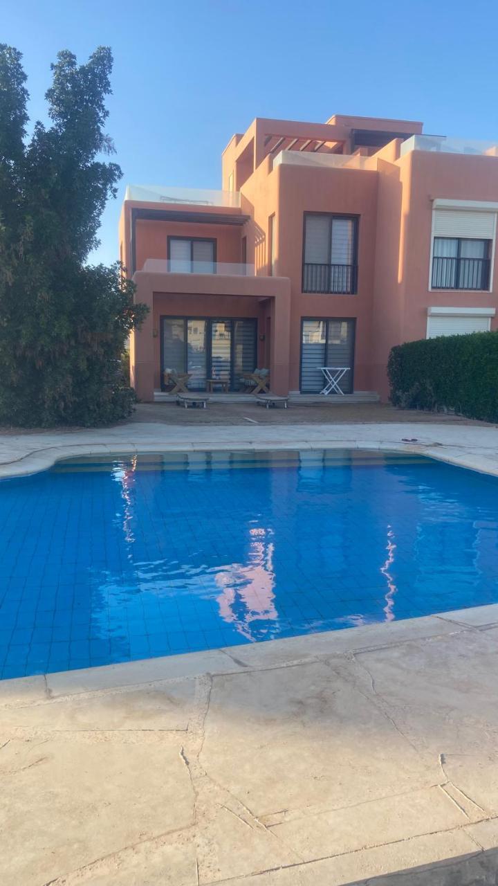 Private Villa with Pool at Gouna