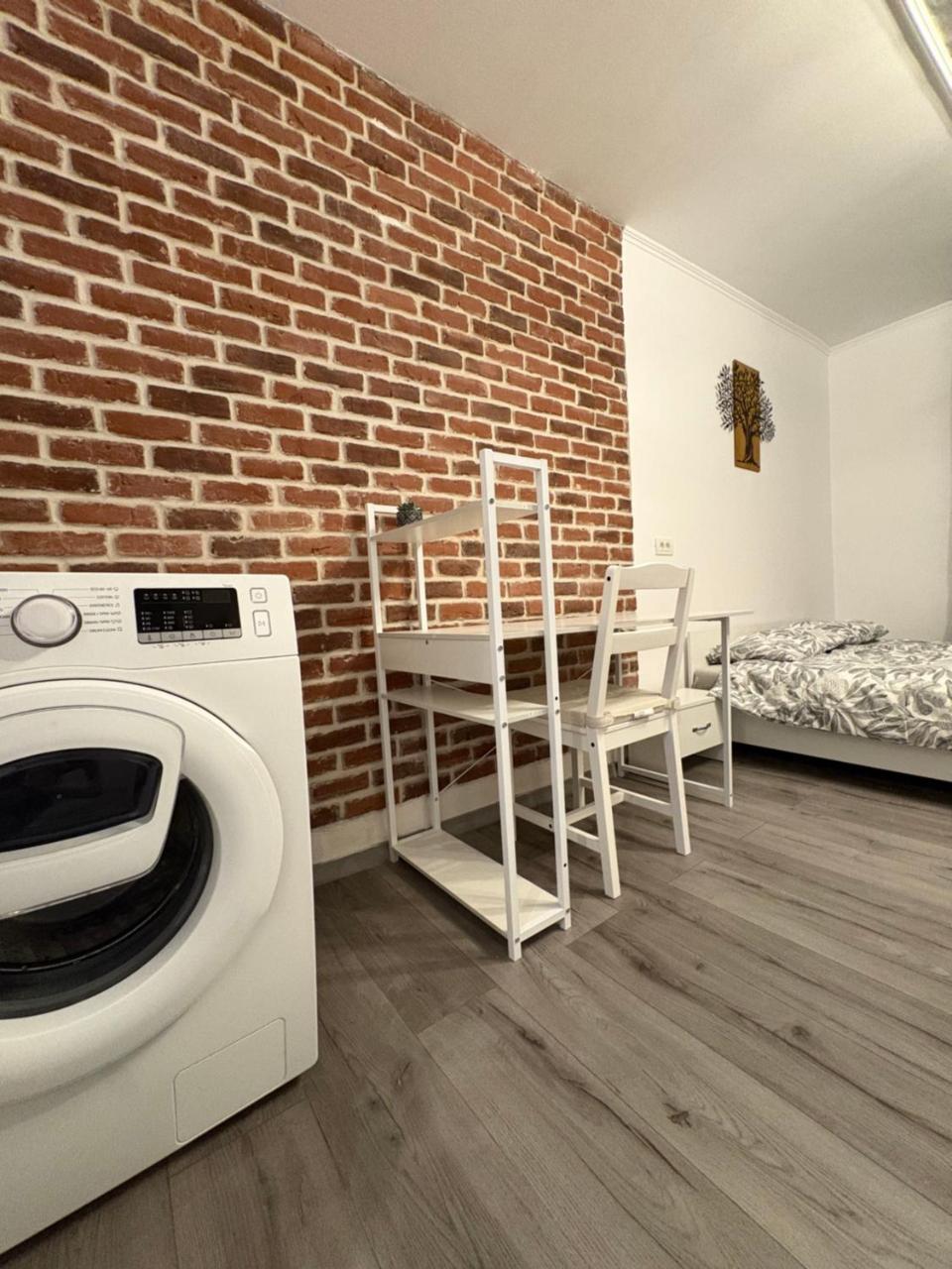 Garsoniera La Cristi (adults Only)