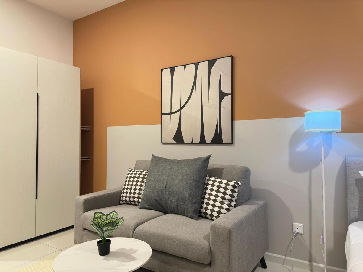 Cozy Suite for Couple 275a at Majestic Residence