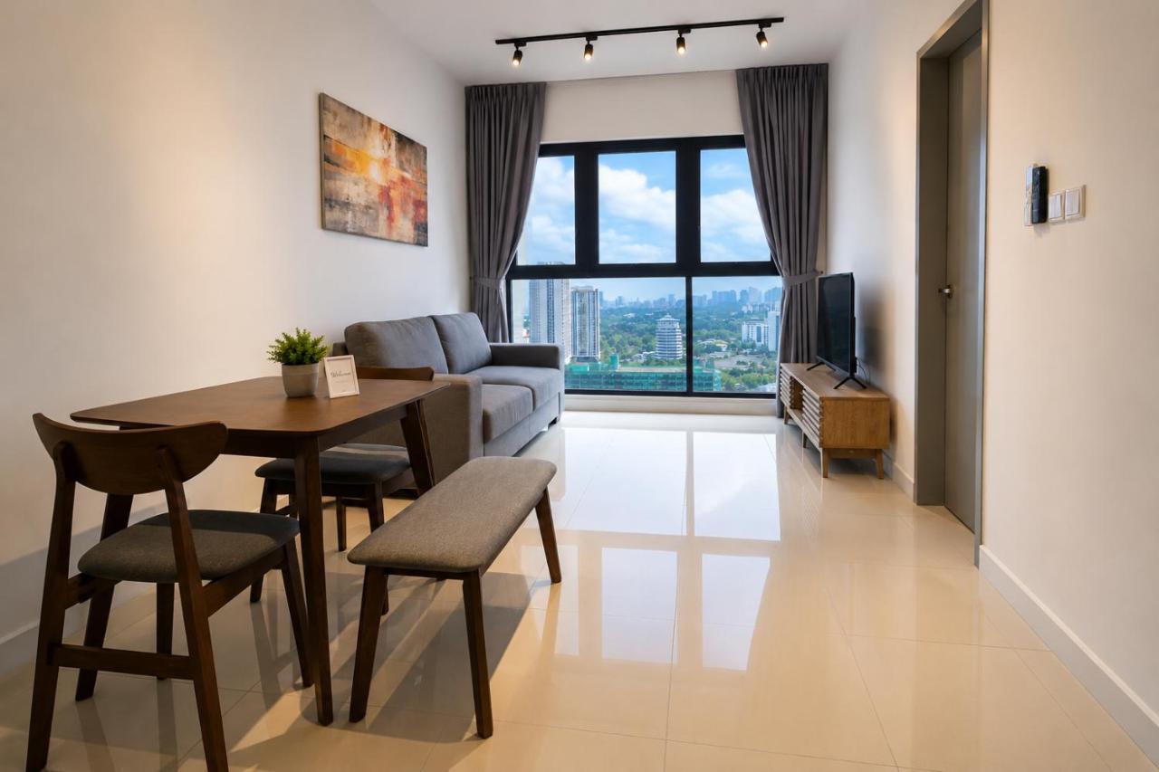 Urban Worksuite at Skyline Kl